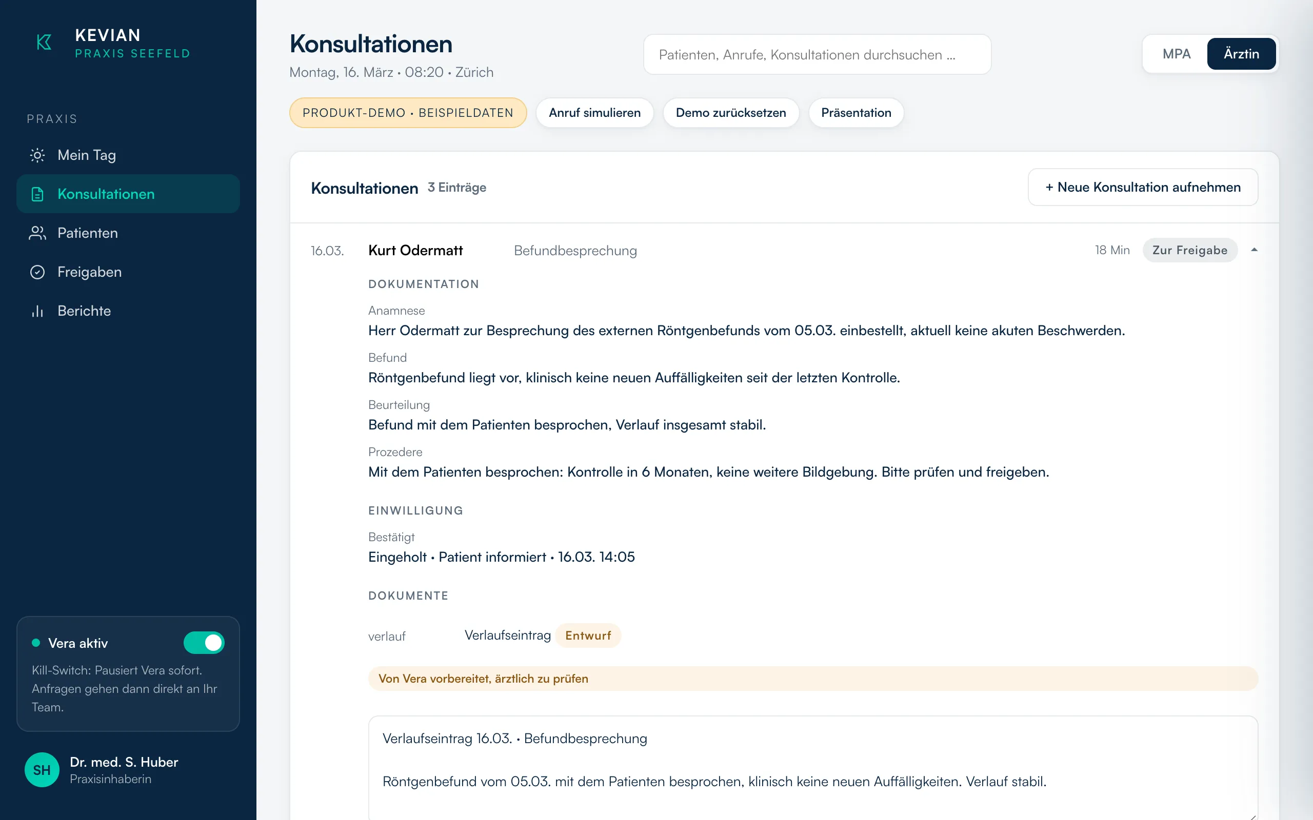 Konsultation in der Demo: Befundbesprechung von Herrn Odermatt aufgeklappt, vier Abschnitte, Einwilligung um 14:05, Verlaufseintrag als Entwurf mit dem Hinweis, dass er ärztlich zu prüfen ist